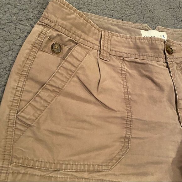 Old Navy Khaki Shorts Size 8 - Picture 3 of 9